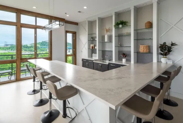 $1,650 | 200 Manufacturers Road, Unit 630, Chattanooga, TN 37405