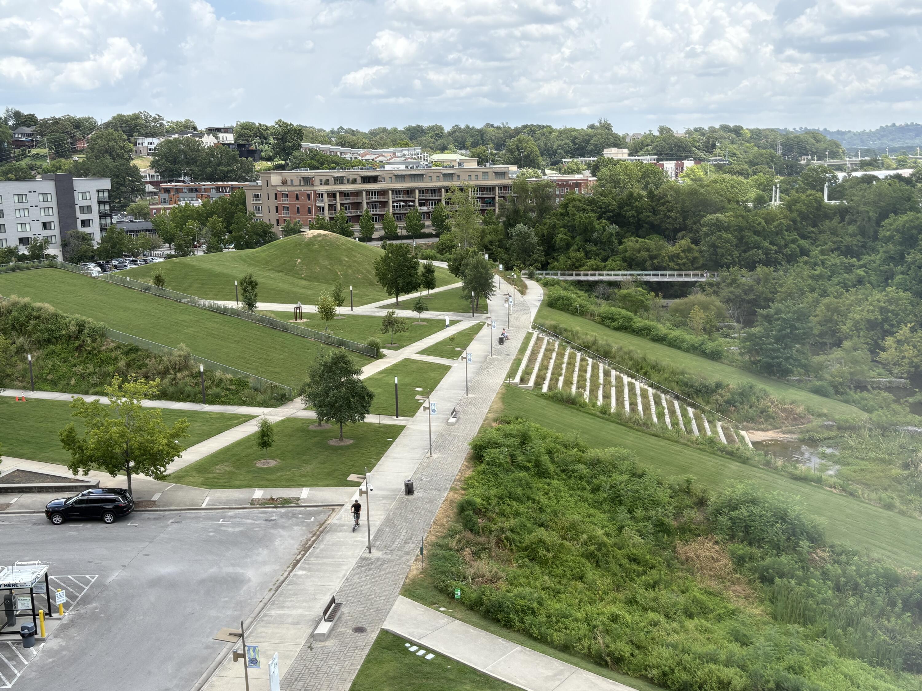 200 Manufacturers Road, Unit 630 Chattanooga, TN 37405 - Photo 24 of 27 Views from Clubroom