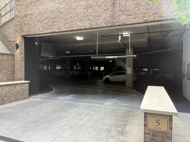 $1,650 | 200 Manufacturers Road, Unit 630, Chattanooga, TN 37405