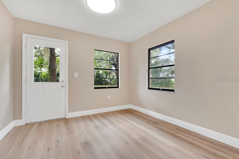10410 Cypress Road Leesburg, FL 34788 - Photo 12 of 31 Gallery Image 12