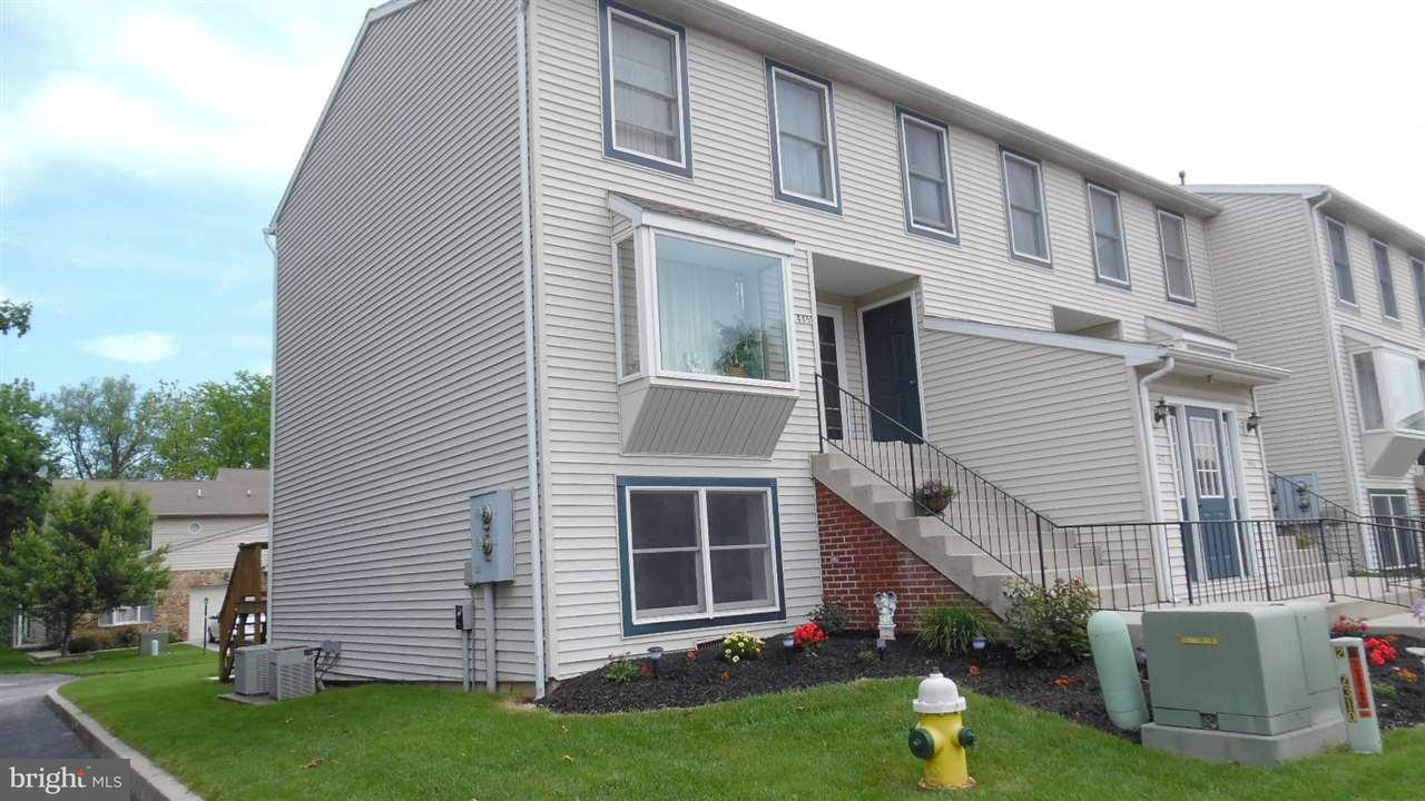 447 Springbrook Court Hanover, PA 17331 - Photo 2 of 13 Gallery Image 2