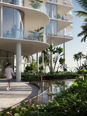 $13,750,000 | 5333 Collins Avenue, Unit 906, Miami Beach, FL 33140