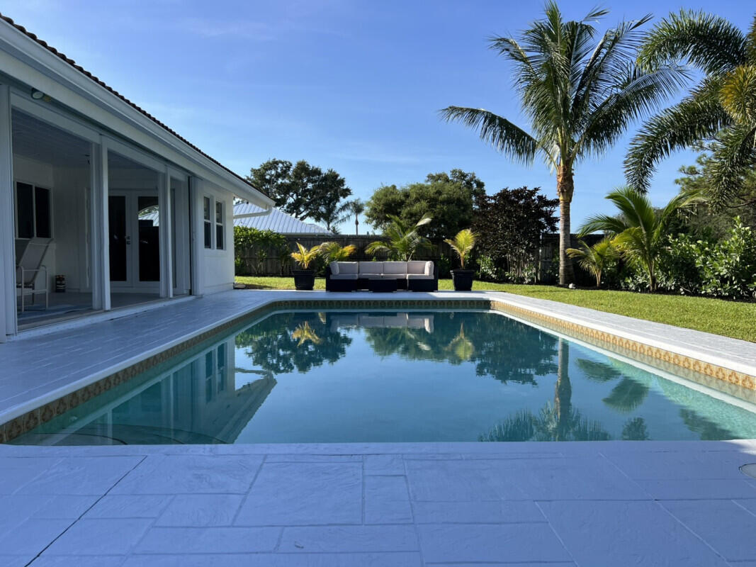 Pool8jpg
