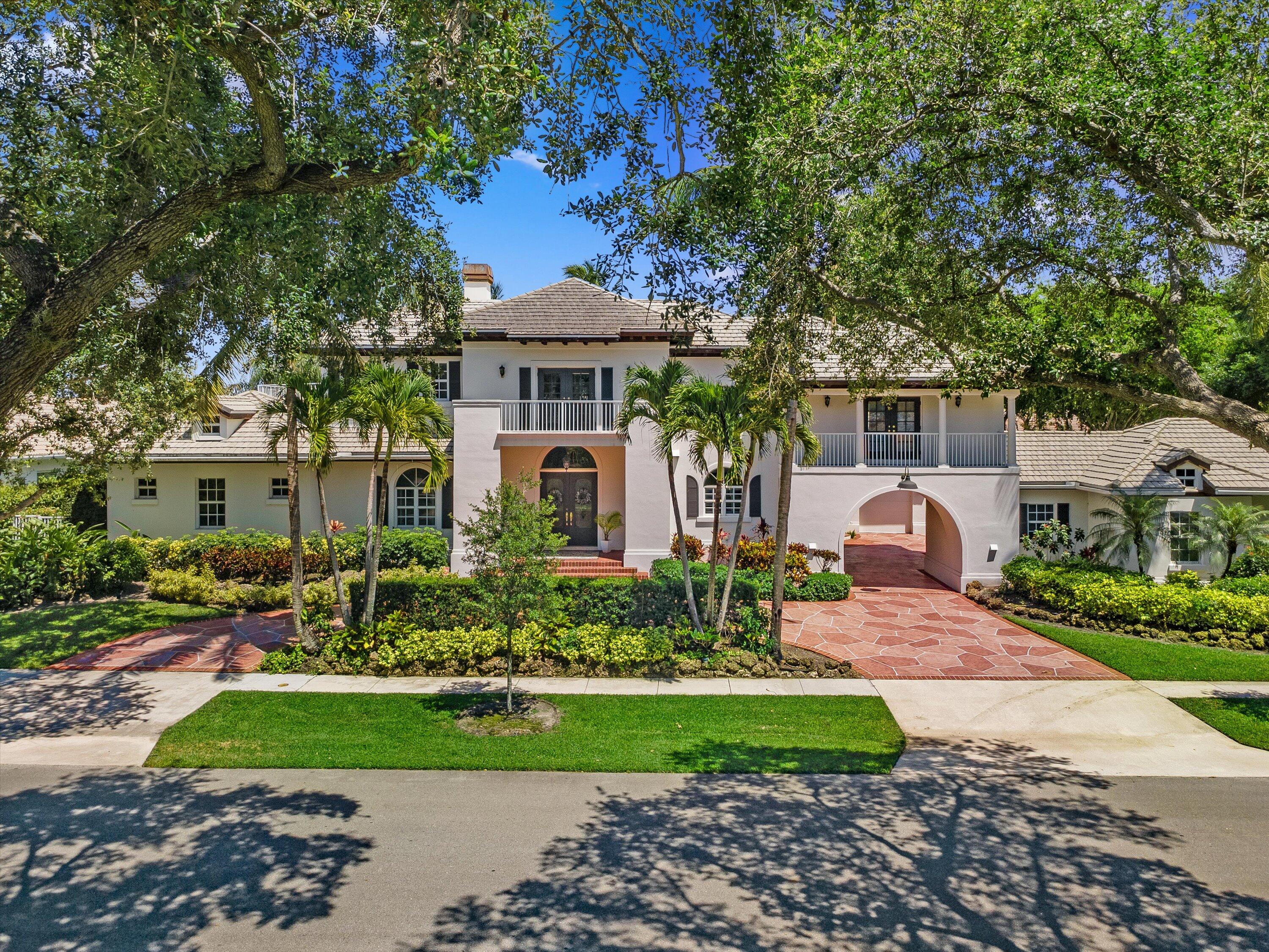 2 Firestone Circle West Palm Beach, FL 33401 - Photo 2 of 48 Front