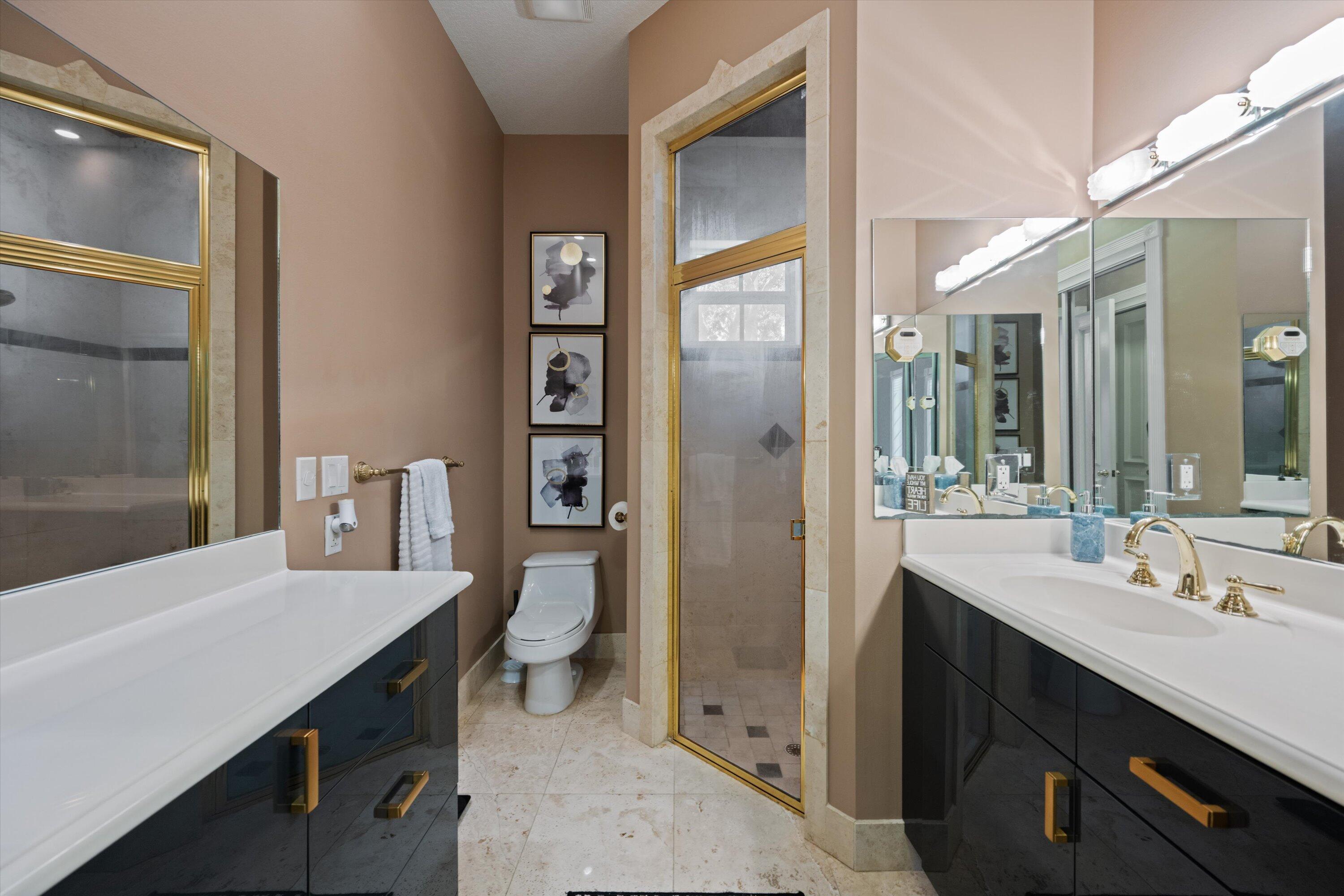 2 Firestone Circle West Palm Beach, FL 33401 - Photo 21 of 48 Primary Bath