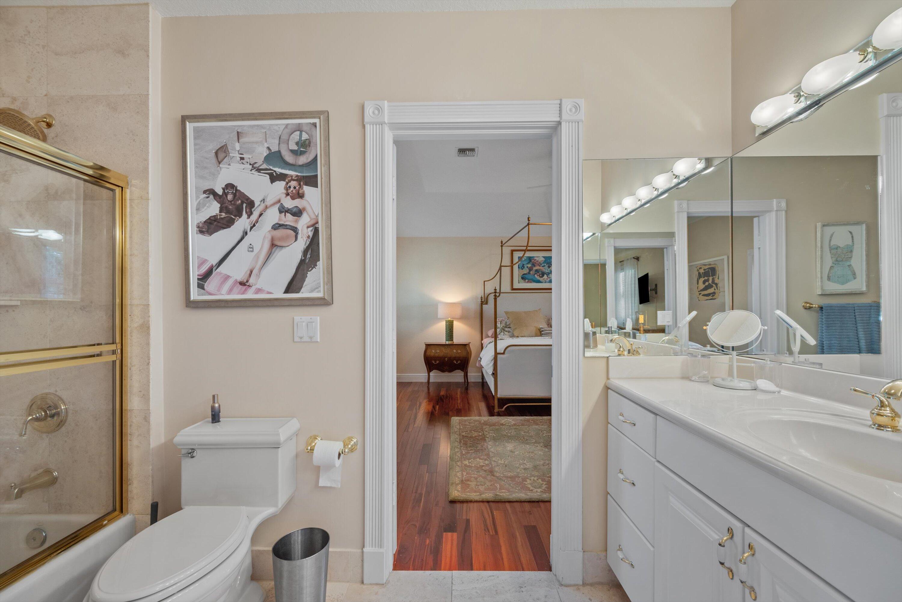 2 Firestone Circle West Palm Beach, FL 33401 - Photo 30 of 48 Jack and Jill Bath