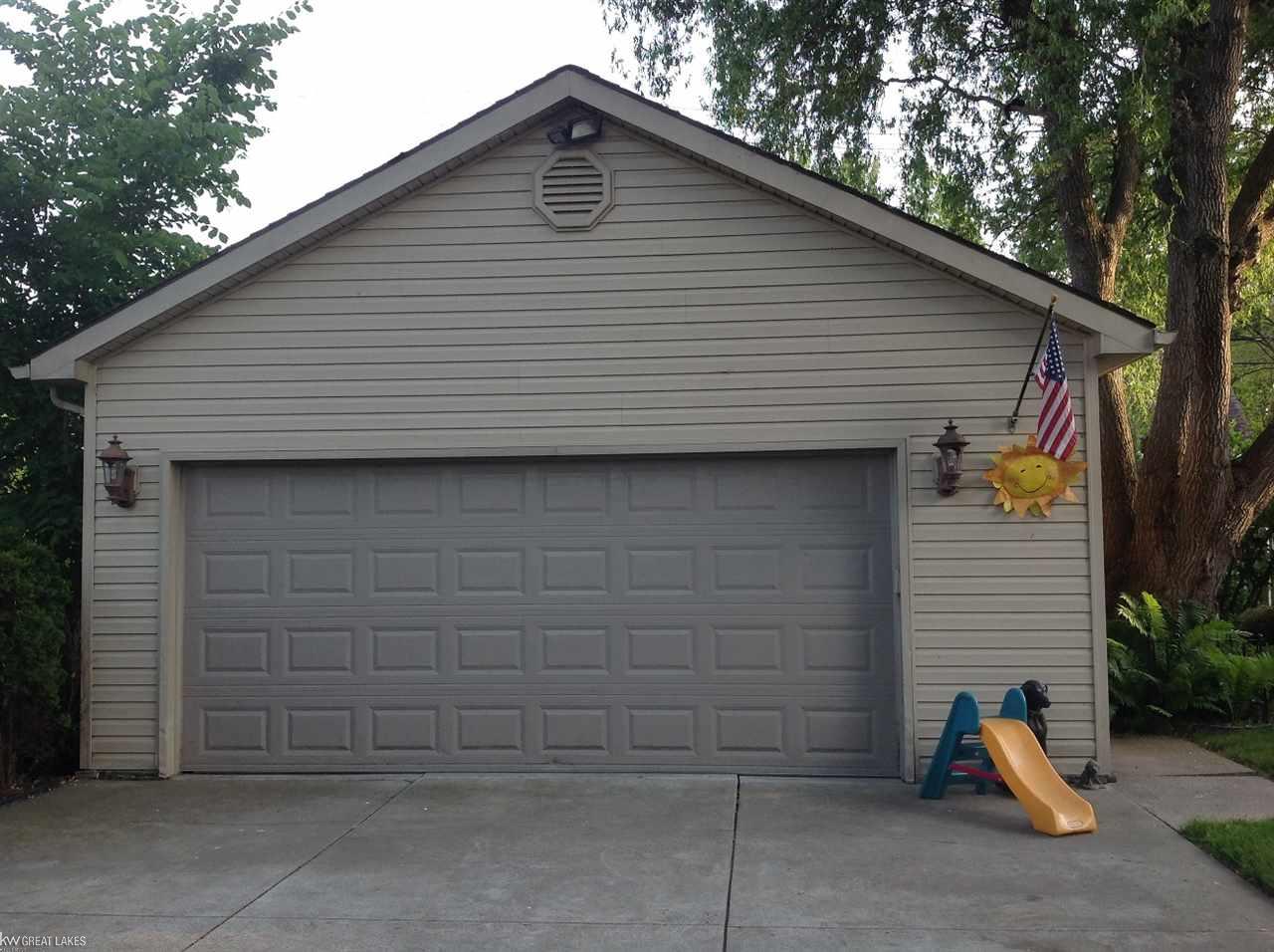 1793 Hampton Road Grosse Pointe, MI 48236 - Photo 45 of 69 31354587-44.JPG
