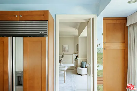 $1,949,000 | 10727 Wilshire Boulevard, Unit 501, Los Angeles, CA 90024