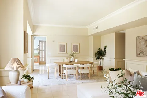 $1,949,000 | 10727 Wilshire Boulevard, Unit 501, Los Angeles, CA 90024