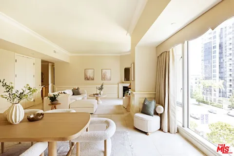 $1,949,000 | 10727 Wilshire Boulevard, Unit 501, Los Angeles, CA 90024