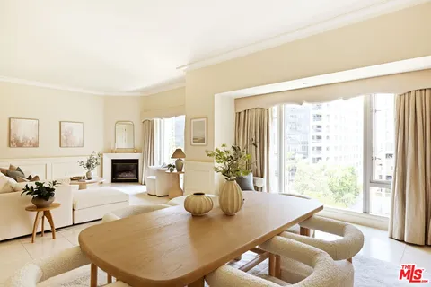 $1,949,000 | 10727 Wilshire Boulevard, Unit 501, Los Angeles, CA 90024