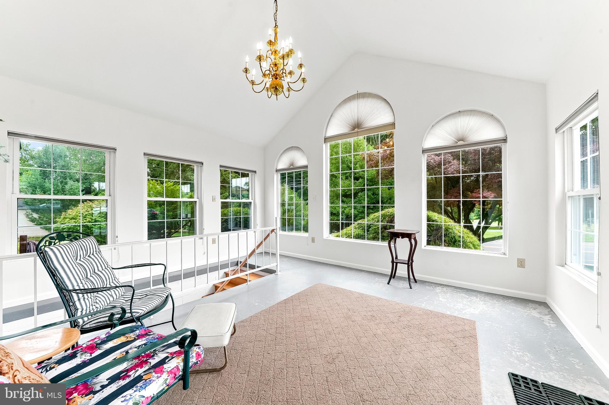2927 Duncan Road Wilmington, DE 19808 - Photo 6 of 32 Sunny & Bright Sun Room