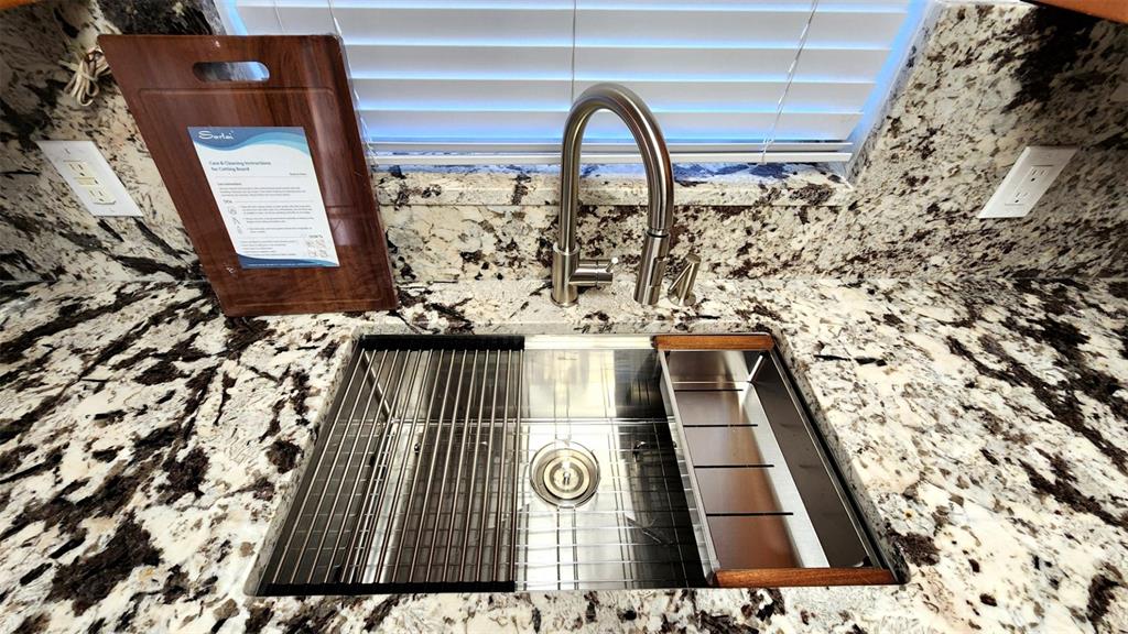 3629 Bedford Street New Port Richey, FL 34652 - Photo 8 of 29