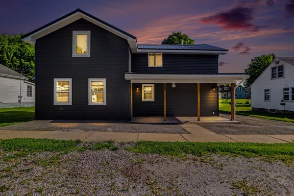$279,995 | 153 West Jefferson Street, Westville, IN 46391