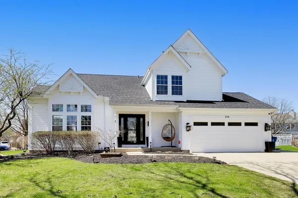 $600,000 | 316 Wildberry Lane, Bartlett, IL 60103