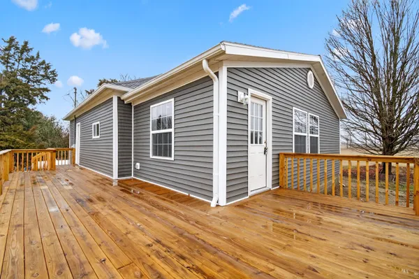 $285,000 | 10191 Wood Road, North Adams, MI 49262