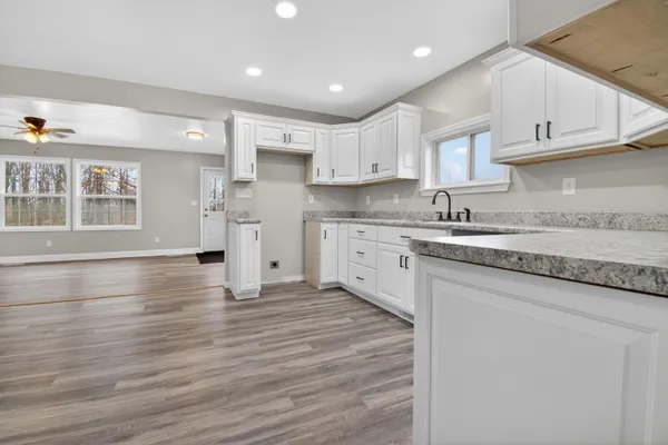 $285,000 | 10191 Wood Road, North Adams, MI 49262