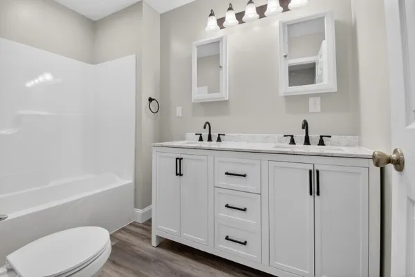 $285,000 | 10191 Wood Road, North Adams, MI 49262