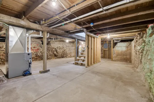 $285,000 | 10191 Wood Road, North Adams, MI 49262