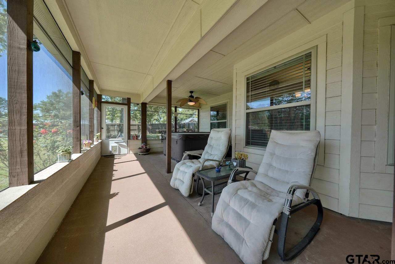 412 Elm Lane Lindale, TX 75771 - Photo 37 of 48 a living room with furniture