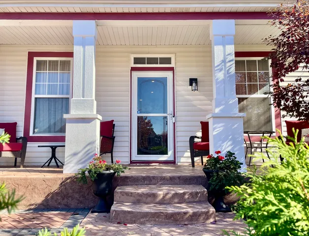 $449,000 | 1055 Christine Lane, Antioch, IL 60002