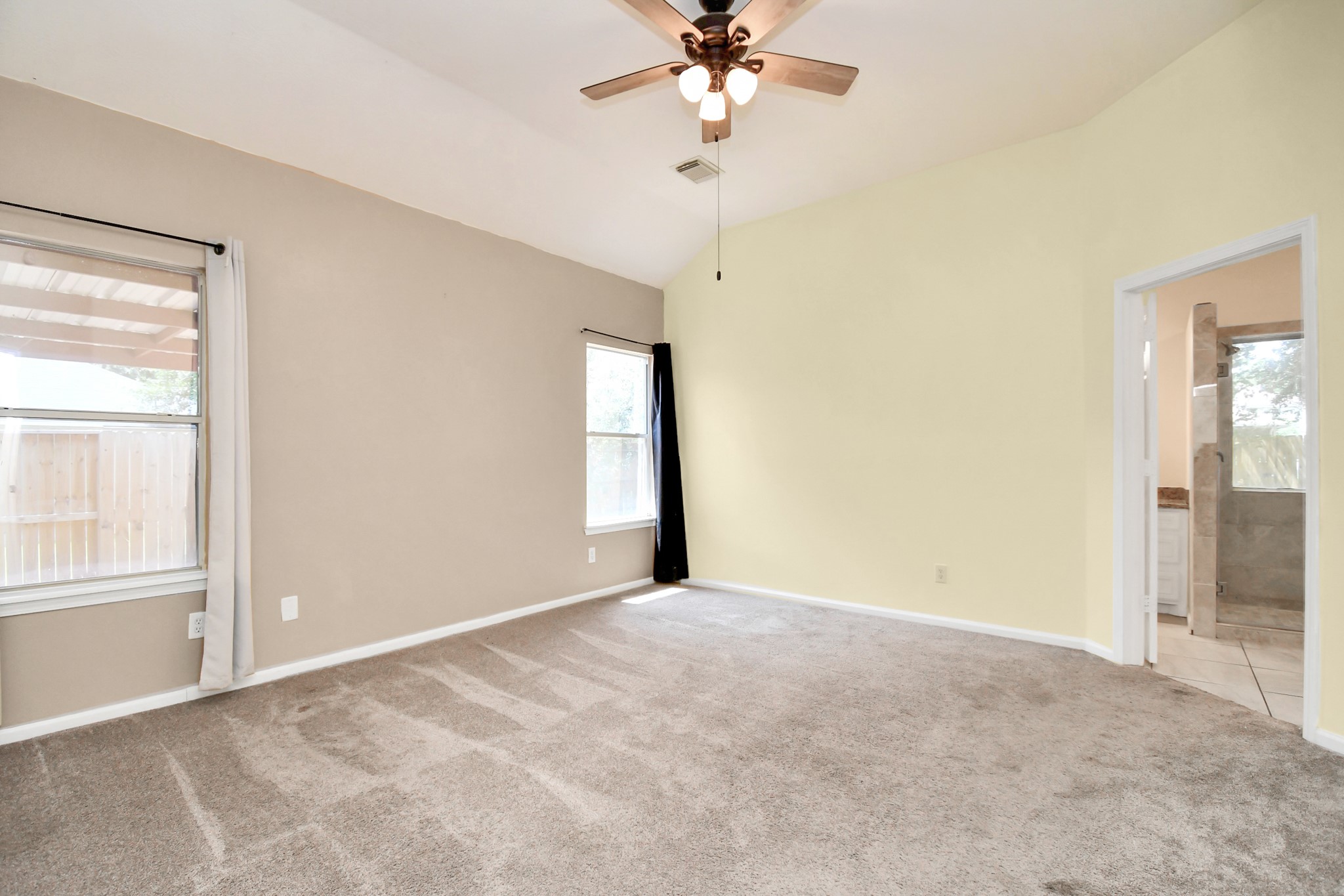 25403 Elm Green Street Spring, TX 77373 - Photo 3 of 9