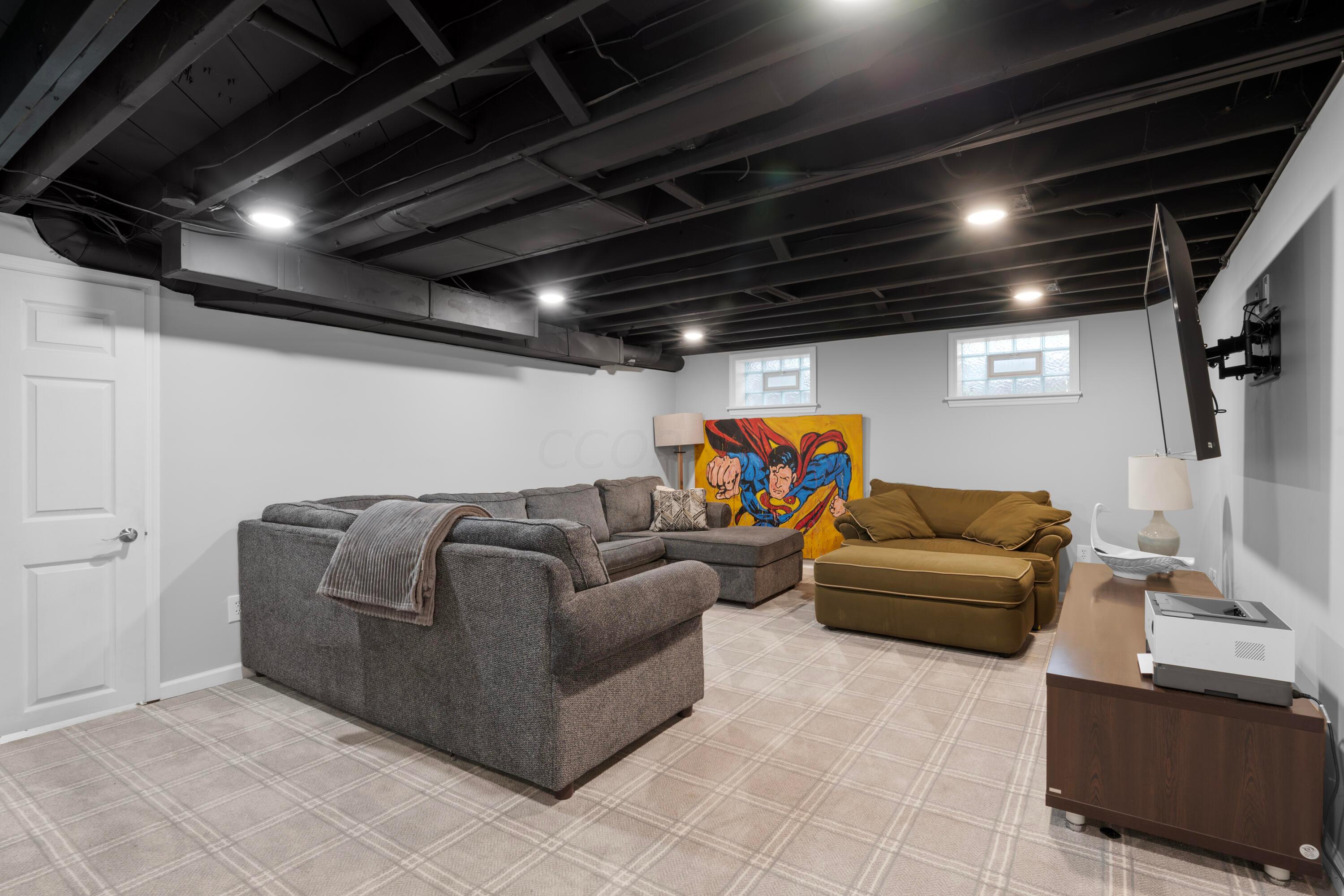 285 South Merkle Road Columbus, OH 43209 - Photo 48 of 68 MAR_0882