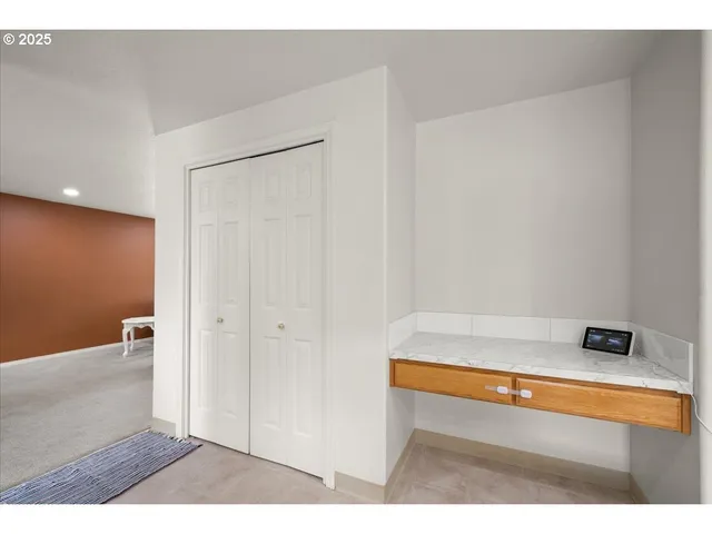 $555,000 | 11716 Northeast 42nd Court, Vancouver, WA 98686