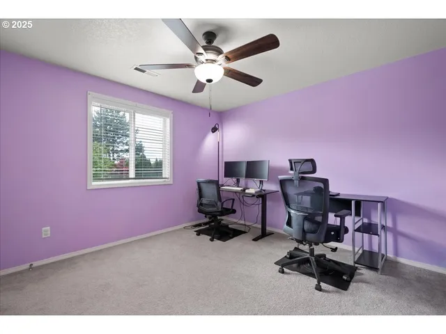 $555,000 | 11716 Northeast 42nd Court, Vancouver, WA 98686