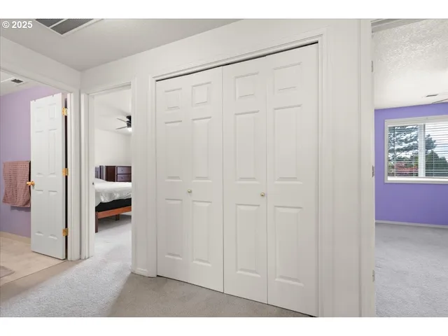 $555,000 | 11716 Northeast 42nd Court, Vancouver, WA 98686