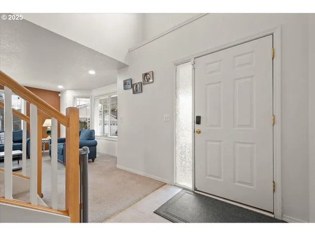 $555,000 | 11716 Northeast 42nd Court, Vancouver, WA 98686