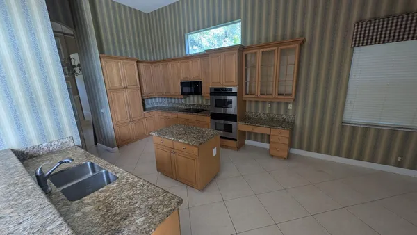 $4,500 | 7107 Northwest 47th Lane, Coconut Creek, FL 33073