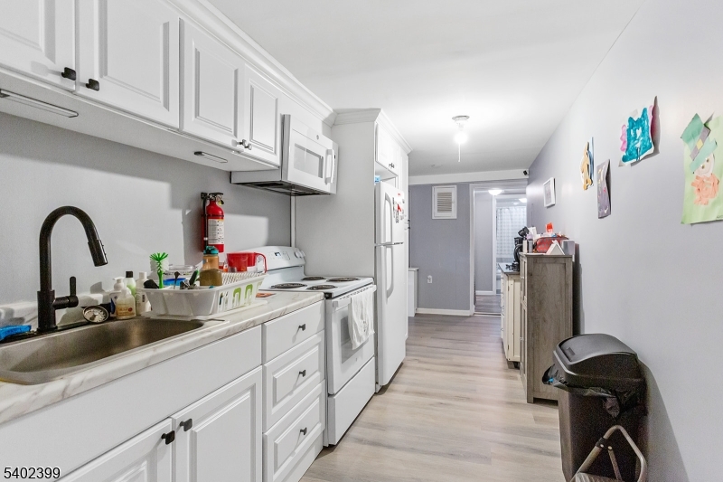 76 Ridge Road, Unit 1 Oak Ridge, NJ 07438 - Photo 8 of 15