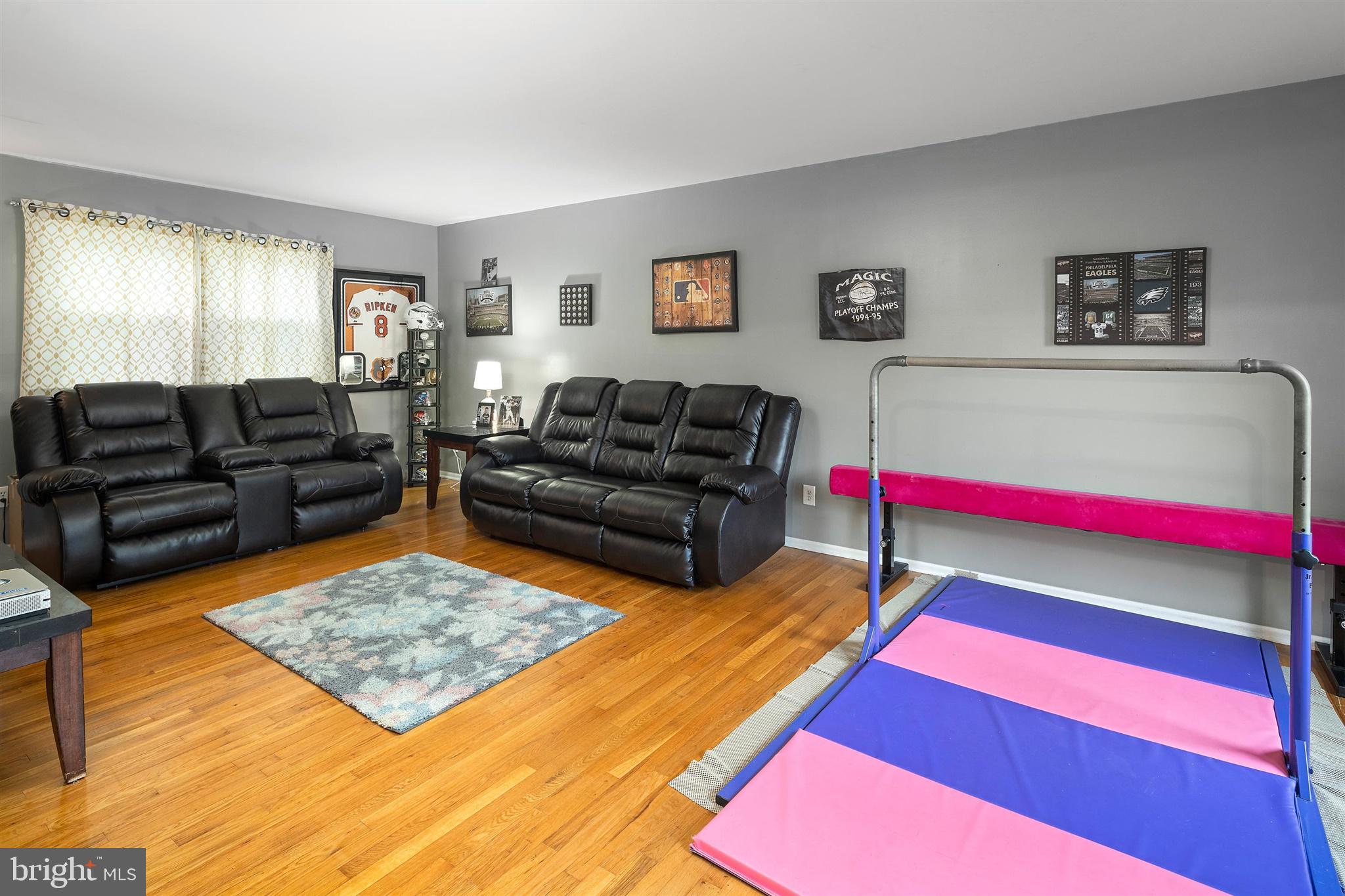 59 Brophy Drive Ewing, NJ 08638 - Photo 5 of 33