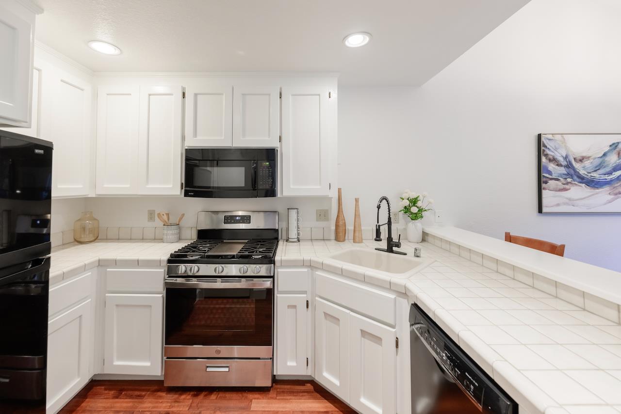 132 Arabian Way Scotts Valley, CA 95066 - Photo 19 of 82