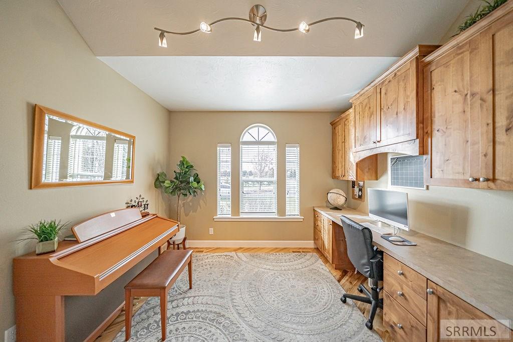 3756 Orrin Lane Rexburg, ID 83440 - Photo 13 of 93