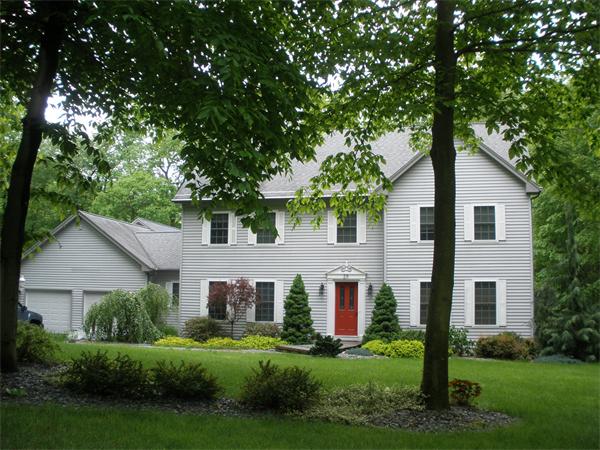 29 Hockanum Road Hadley, MA 01035 - Photo 1 of 28 Gallery Image 1
