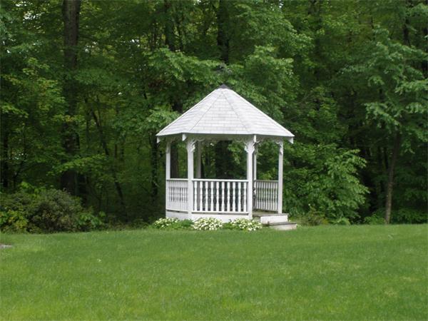 29 Hockanum Road Hadley, MA 01035 - Photo 5 of 28 Gallery Image 5