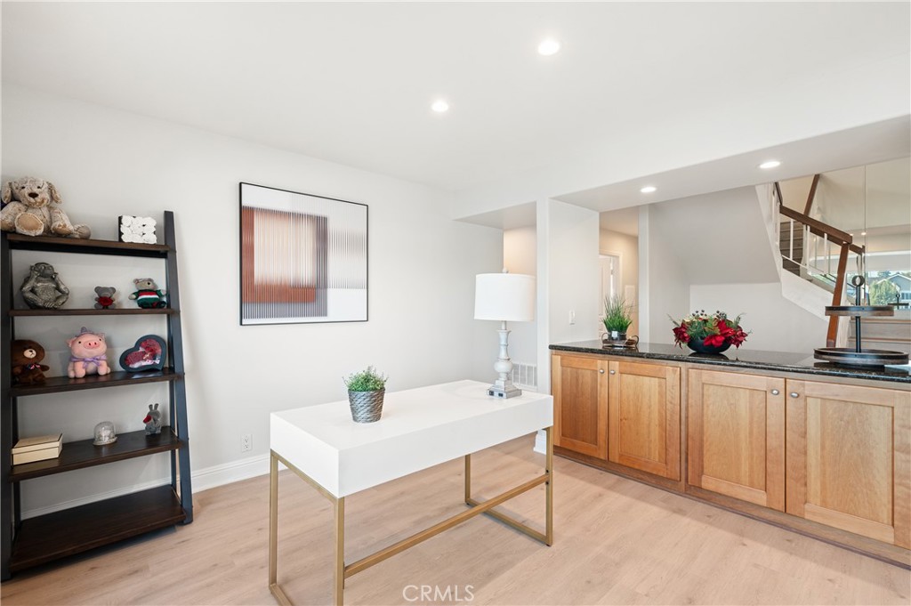 25 Lakeview, Unit 60 Irvine, CA 92604 - Photo 18 of 32