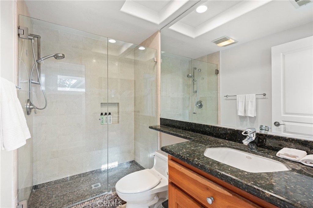 25 Lakeview, Unit 60 Irvine, CA 92604 - Photo 21 of 32