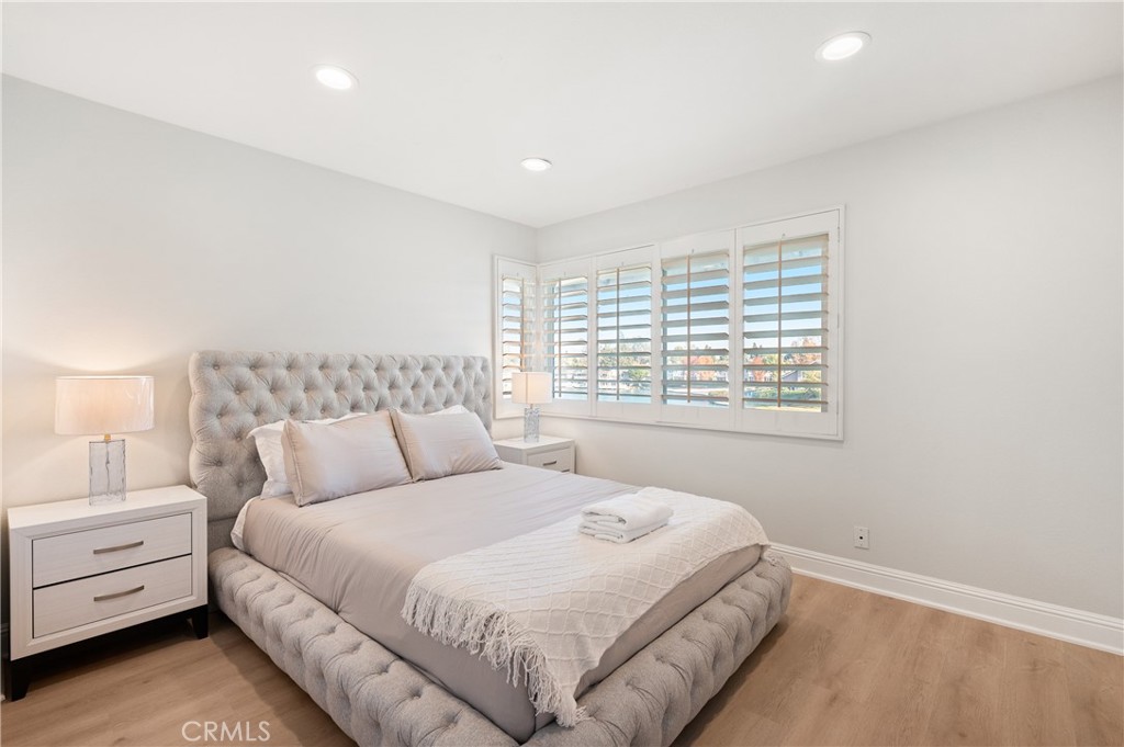 25 Lakeview, Unit 60 Irvine, CA 92604 - Photo 27 of 32