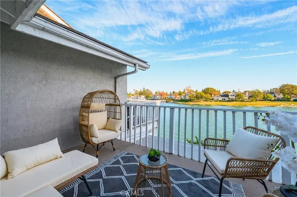 $2,680,000 | 25 Lakeview, Unit 60, Irvine, CA 92604