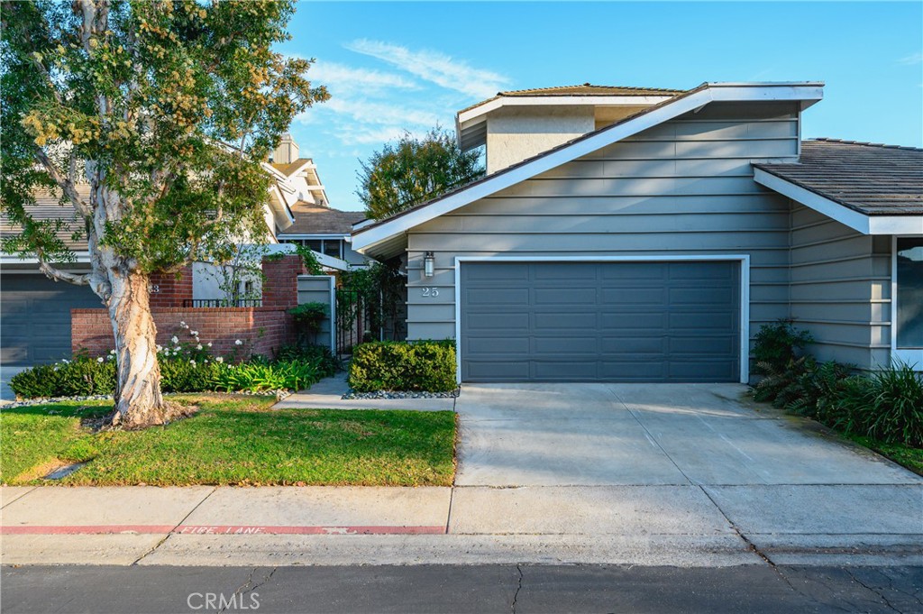 25 Lakeview, Unit 60 Irvine, CA 92604 - Photo 4 of 32