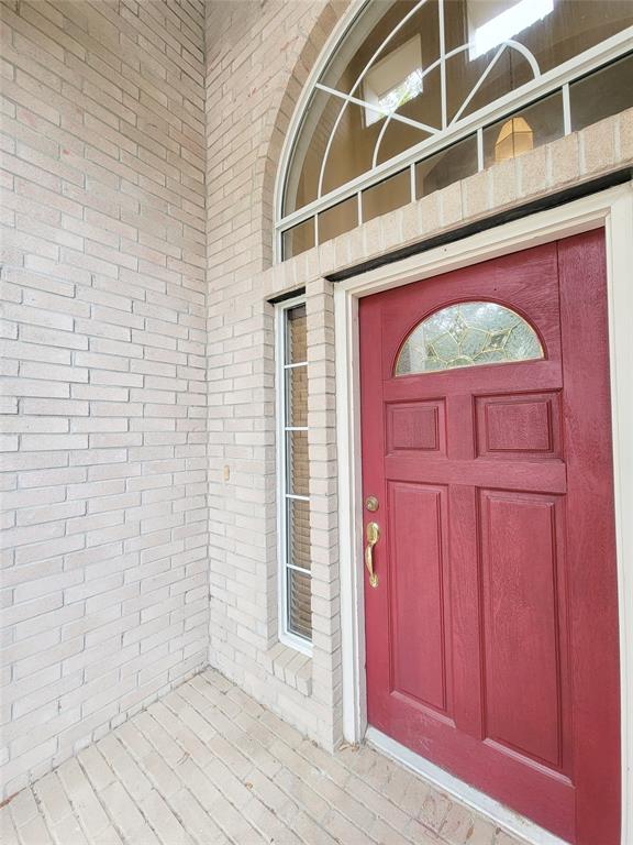 6708 Kilt Court Austin, TX 78754 - Photo 2 of 32 a front view of a house with a balcony