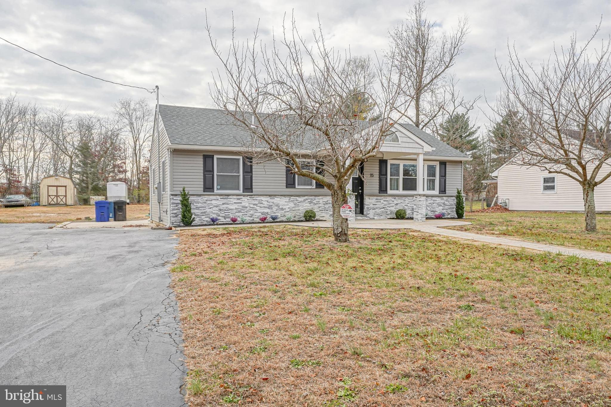 15 Lerro Road Pedricktown, NJ 08067 - Photo 2 of 38 Gallery Image 2