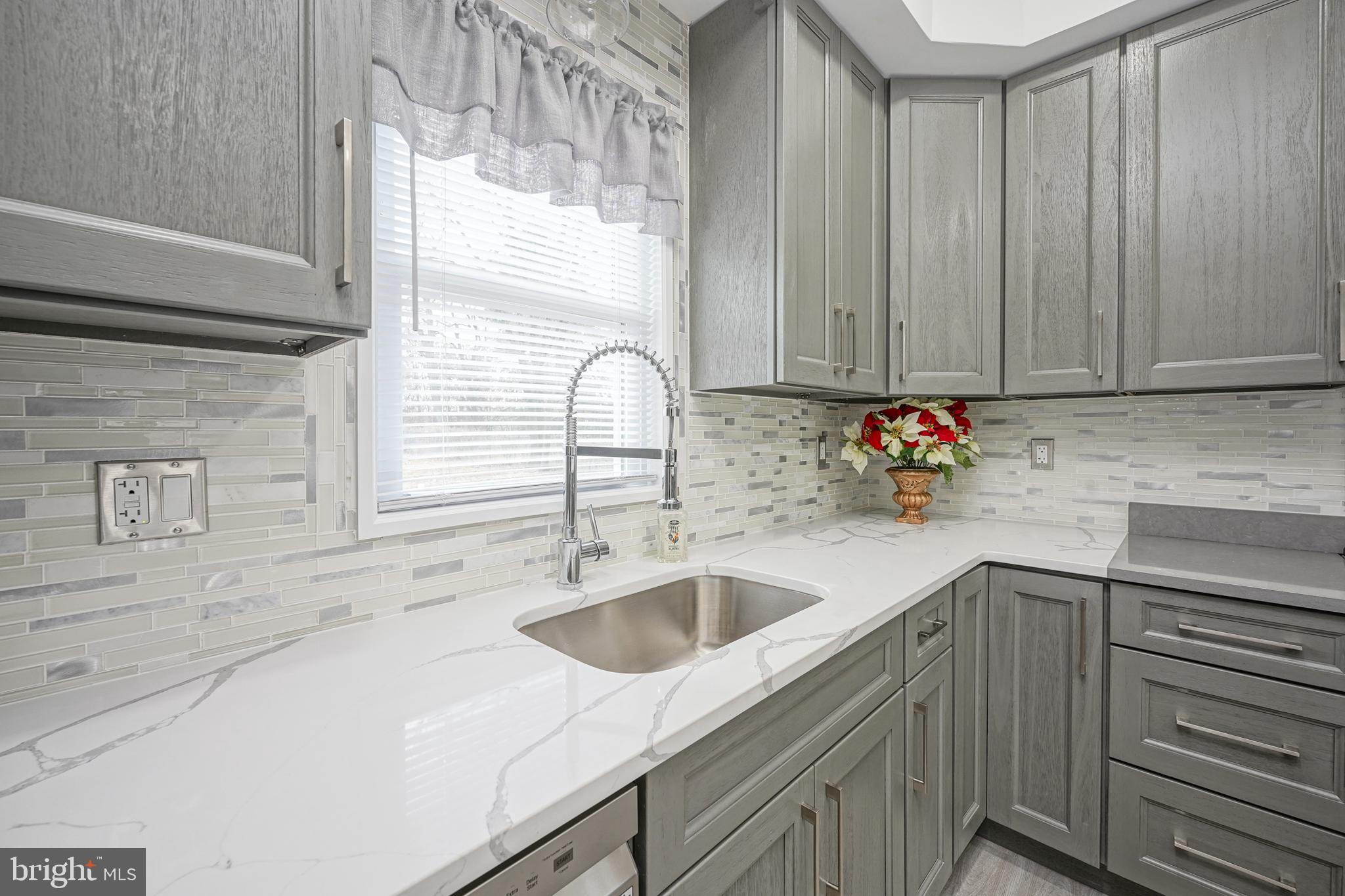 15 Lerro Road Pedricktown, NJ 08067 - Photo 11 of 38 Gallery Image 11