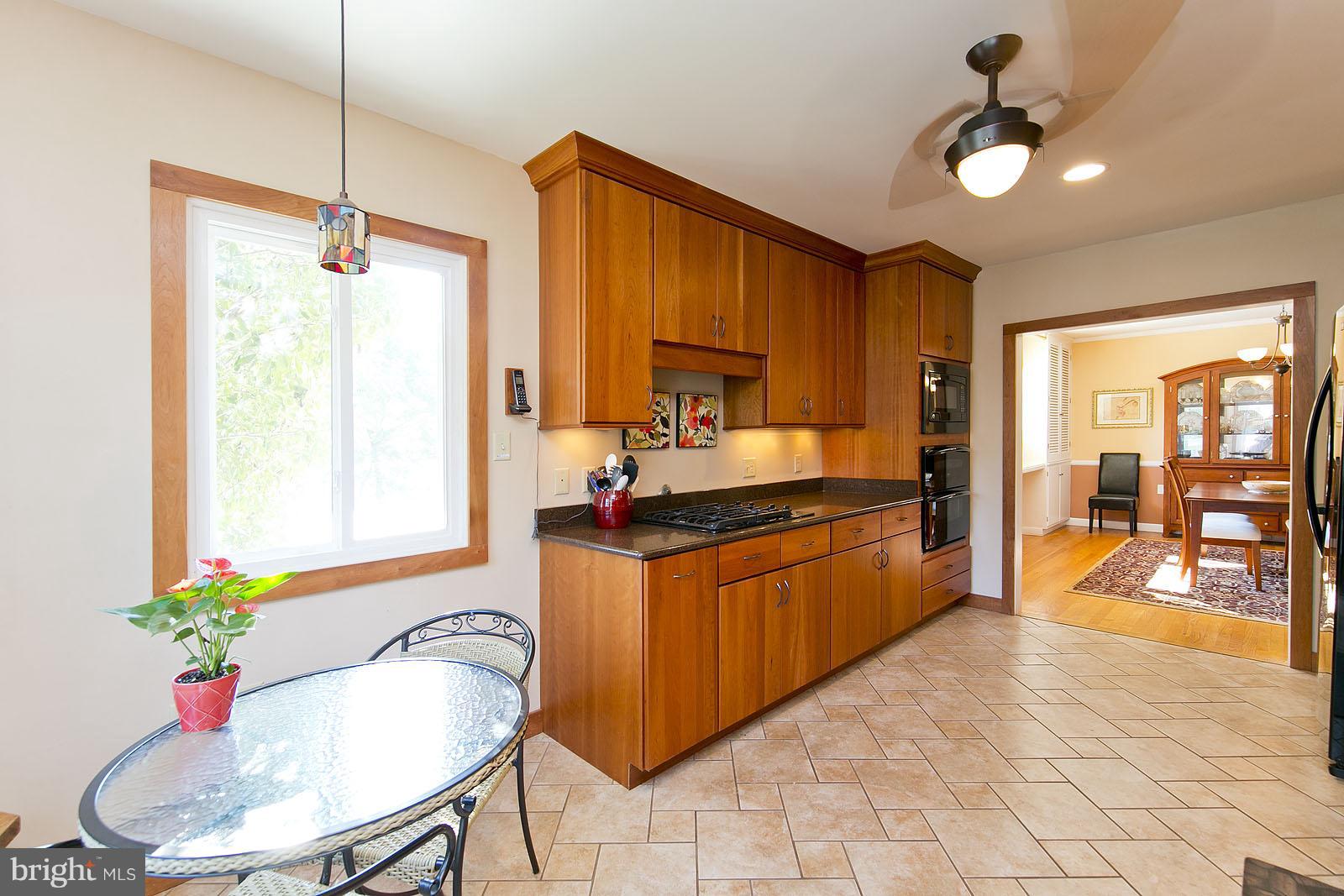 131 Roszel Road Winchester, VA 22601 - Photo 13 of 30 Kitchen