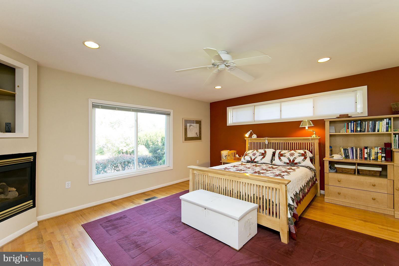 131 Roszel Road Winchester, VA 22601 - Photo 15 of 30 Bedroom (Master)