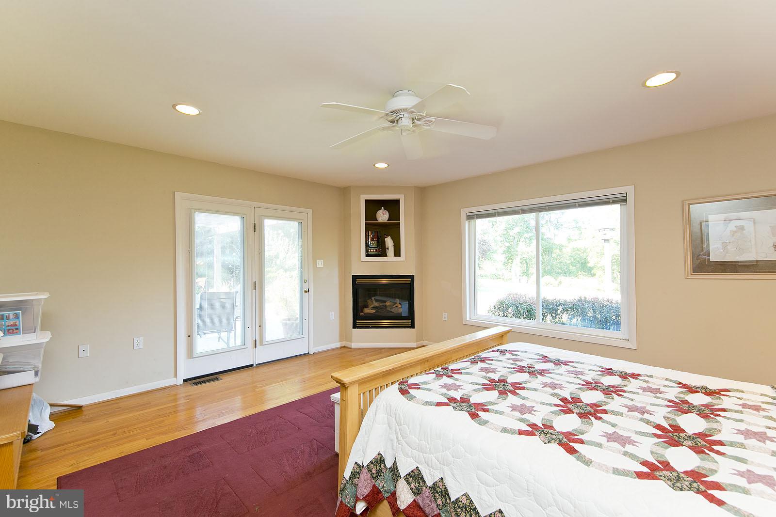 131 Roszel Road Winchester, VA 22601 - Photo 16 of 30 Bedroom (Master)