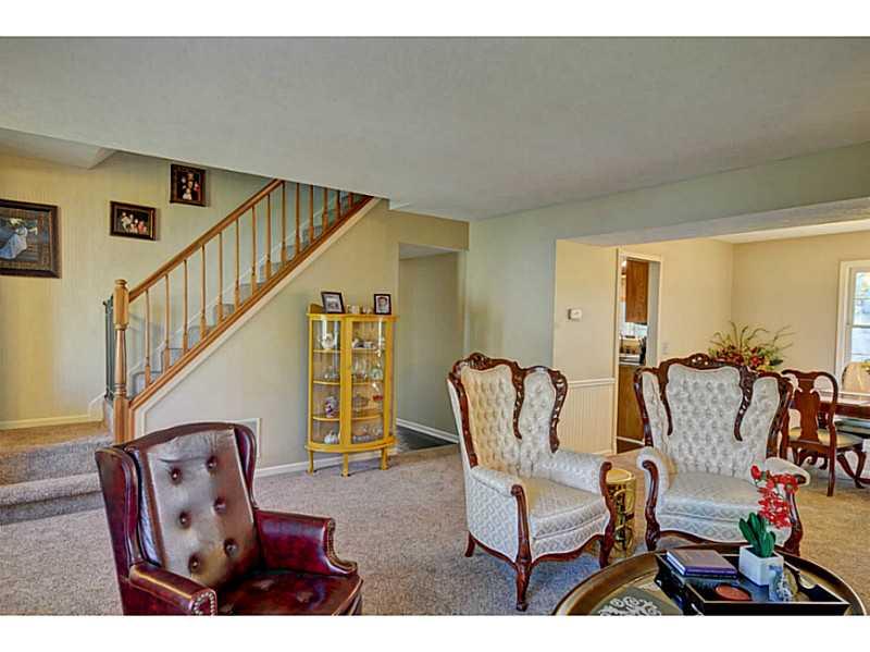 7579 Meadow Ridge Drive Fishers, IN 46038 - Photo 6 of 24 Gallery Image 6